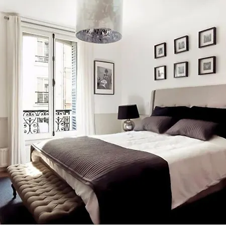 205sm Luxury And Design Flat At Montmartre